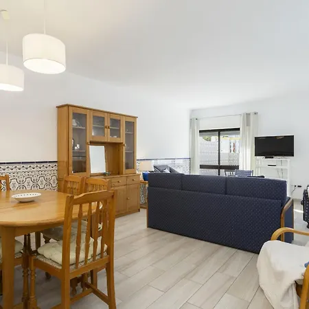 Areias De Sao Joao 2br - Shared Pool & Terrace, By Hopstays * Албуфейра