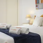 Apartment Areias De Sao Joao 2br - Shared Pool & Terrace, By Hopstays