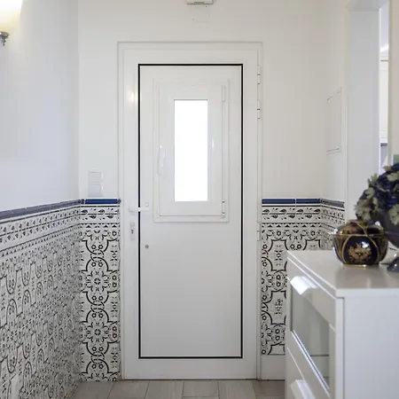 Areias De Sao Joao 2br - Shared Pool & Terrace, By Hopstays Albufeira